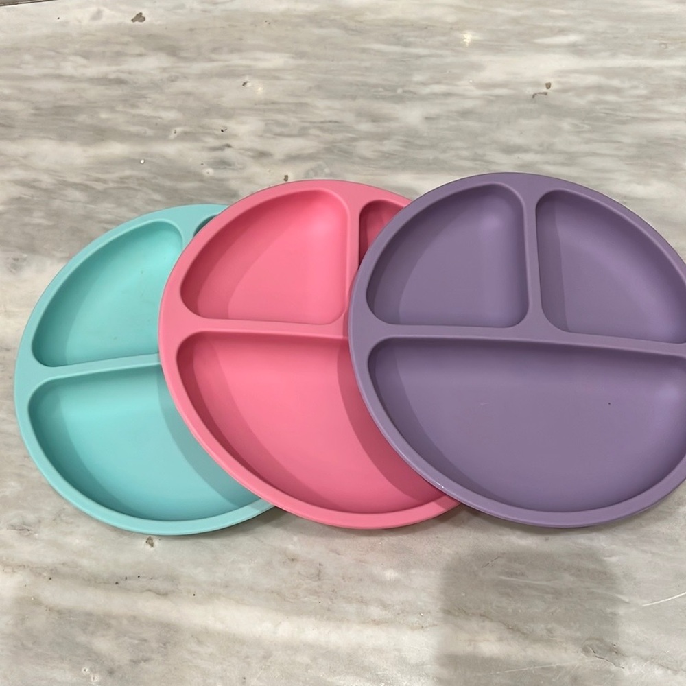 WeeSprout Silicone Suction Plates• 3 Pack • Purple, Pink, Aqua